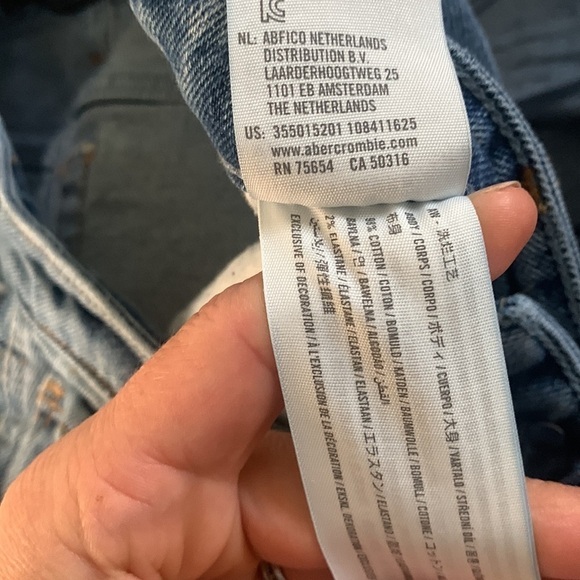 Ultra High Rise Mom Jean Hollister size 28 medium wash stretchy school street - Picture 4 of 12